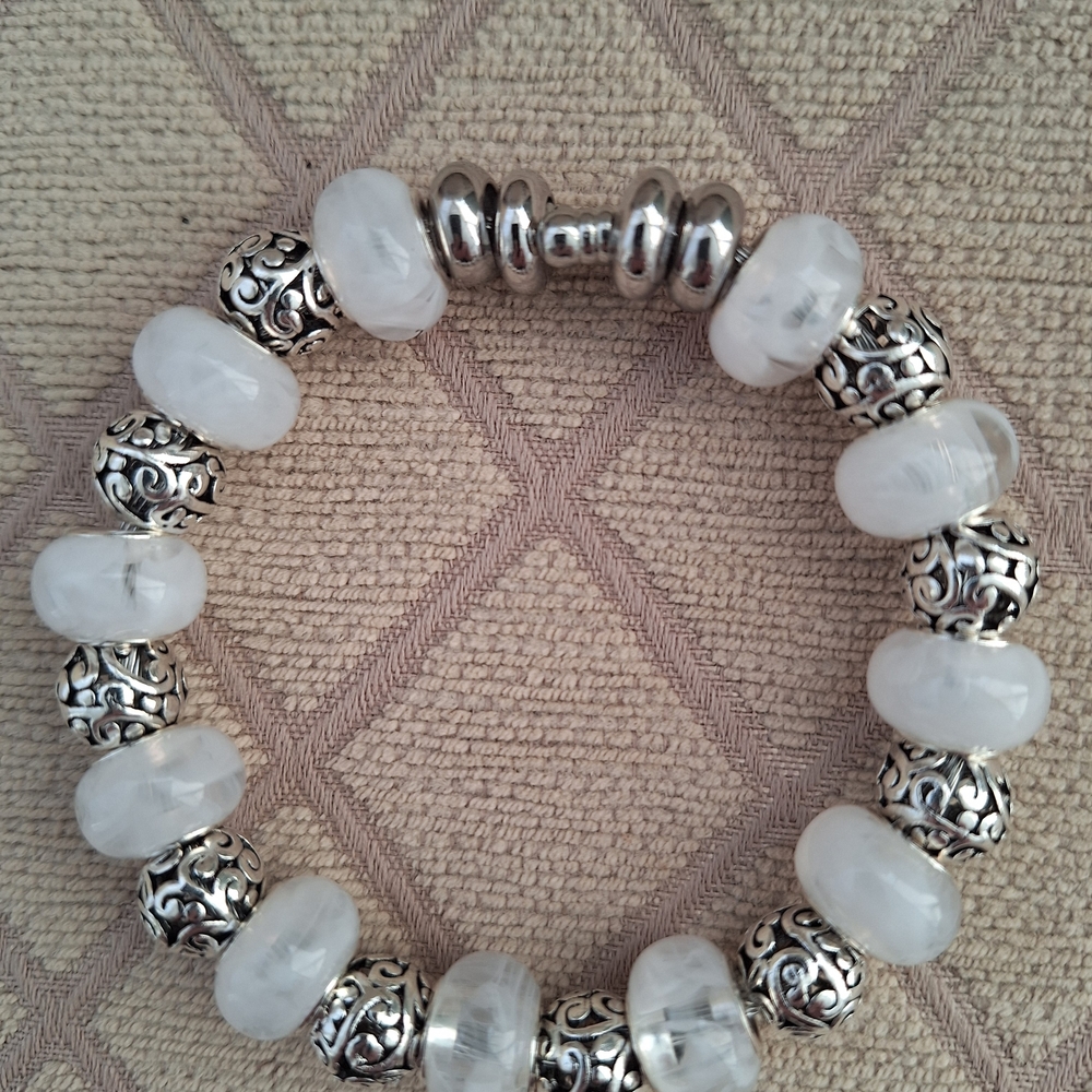 Elegant Silver and White Beaded Bracelet